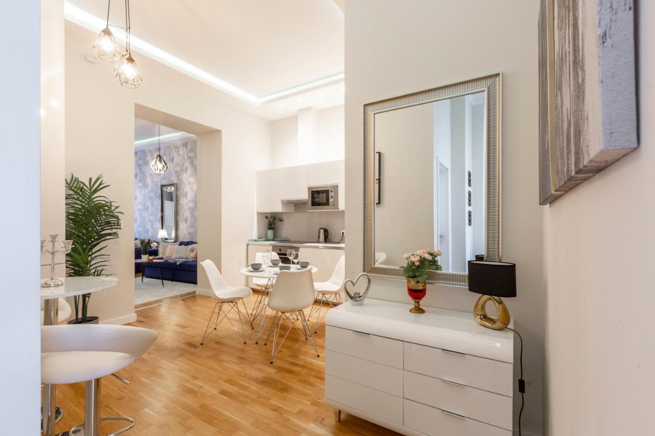בודפשט Luxury Quentin Apartment 3 Bedrm, 2 Bathrm מראה חיצוני תמונה