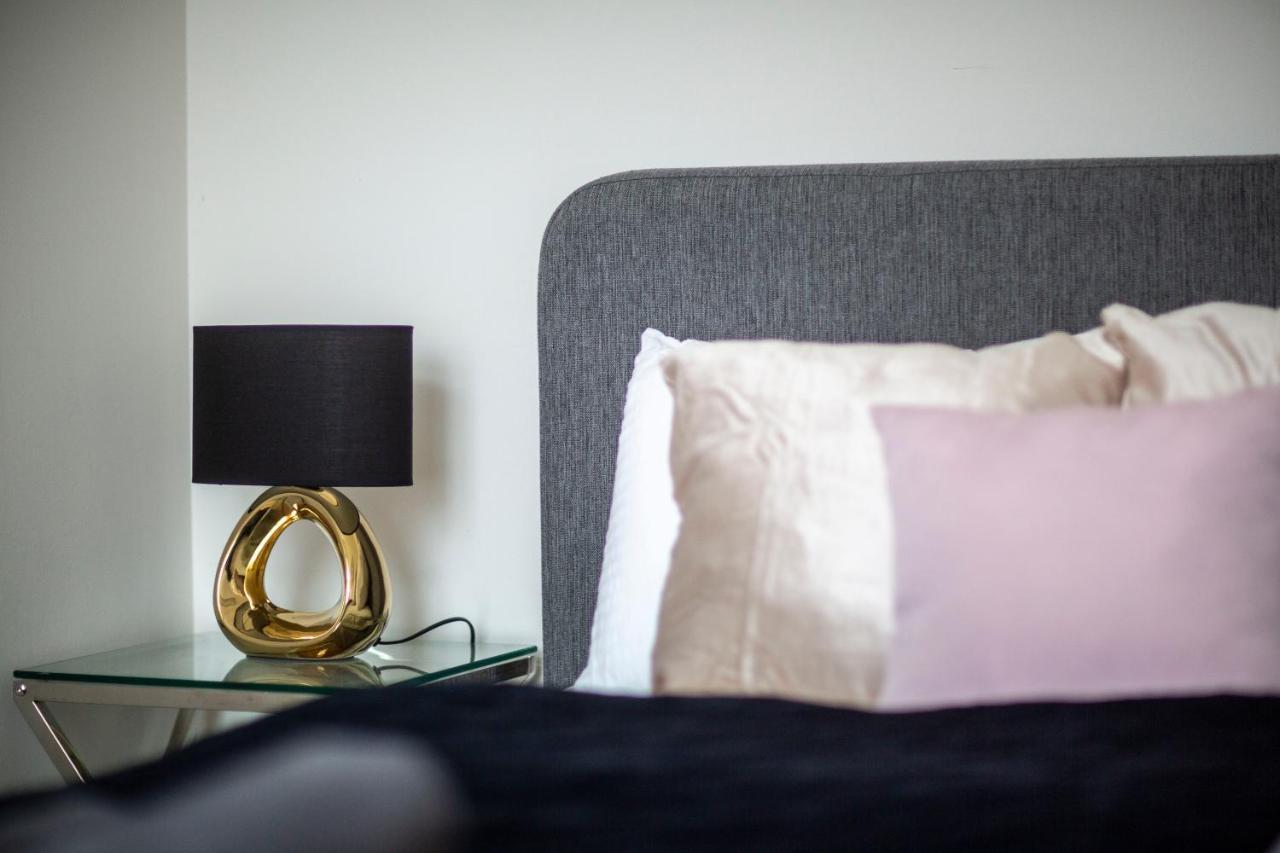 בודפשט Luxury Quentin Apartment 3 Bedrm, 2 Bathrm מראה חיצוני תמונה