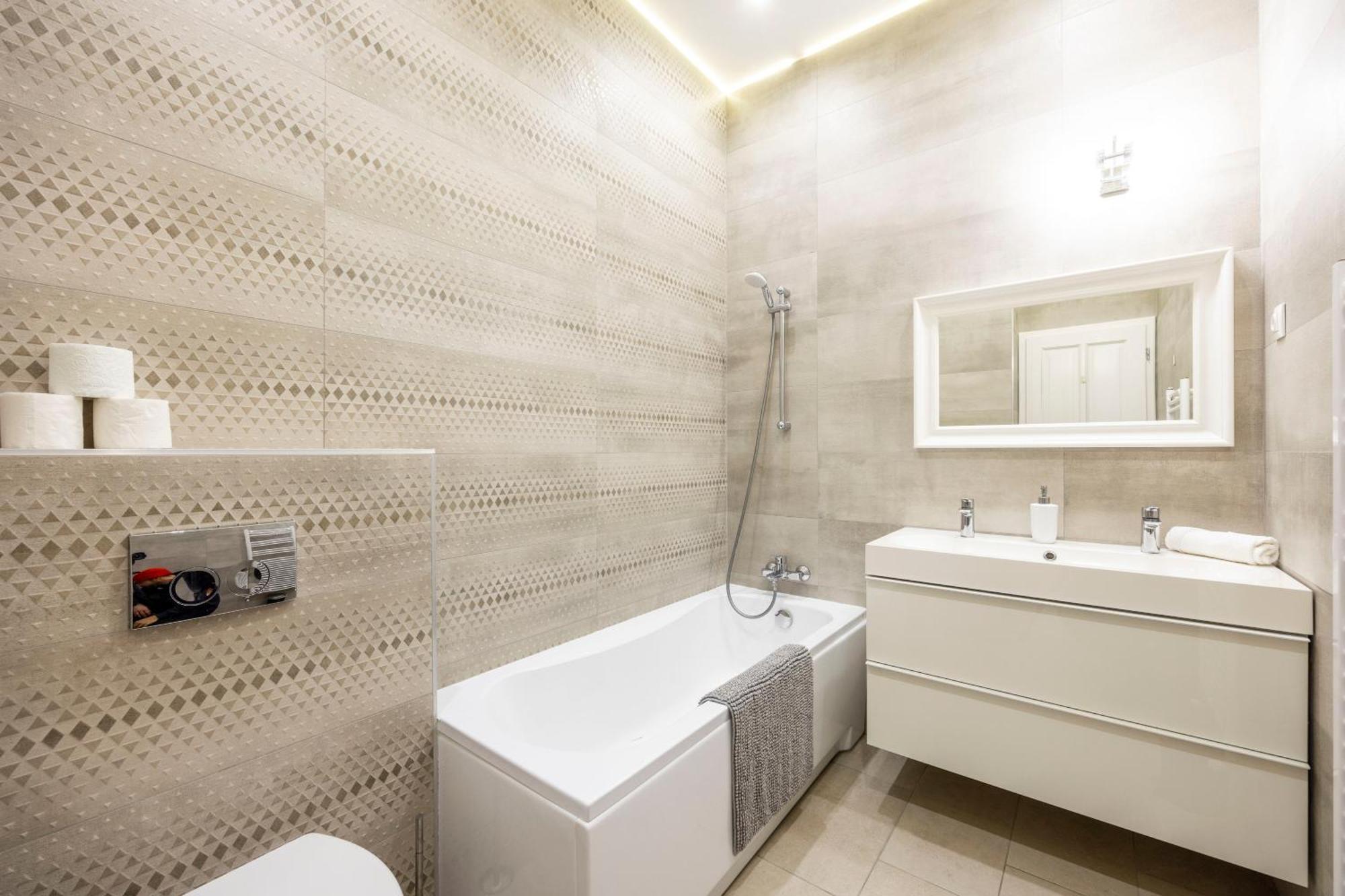 בודפשט Luxury Quentin Apartment 3 Bedrm, 2 Bathrm מראה חיצוני תמונה
