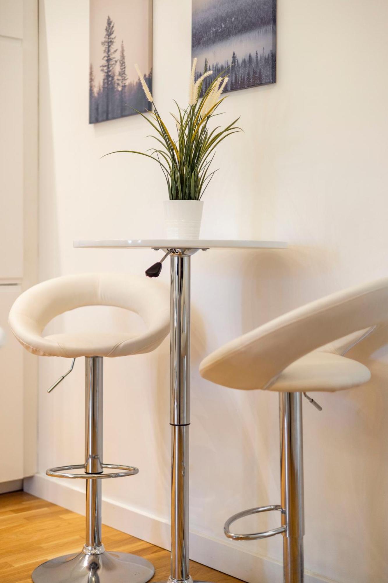 בודפשט Luxury Quentin Apartment 3 Bedrm, 2 Bathrm מראה חיצוני תמונה