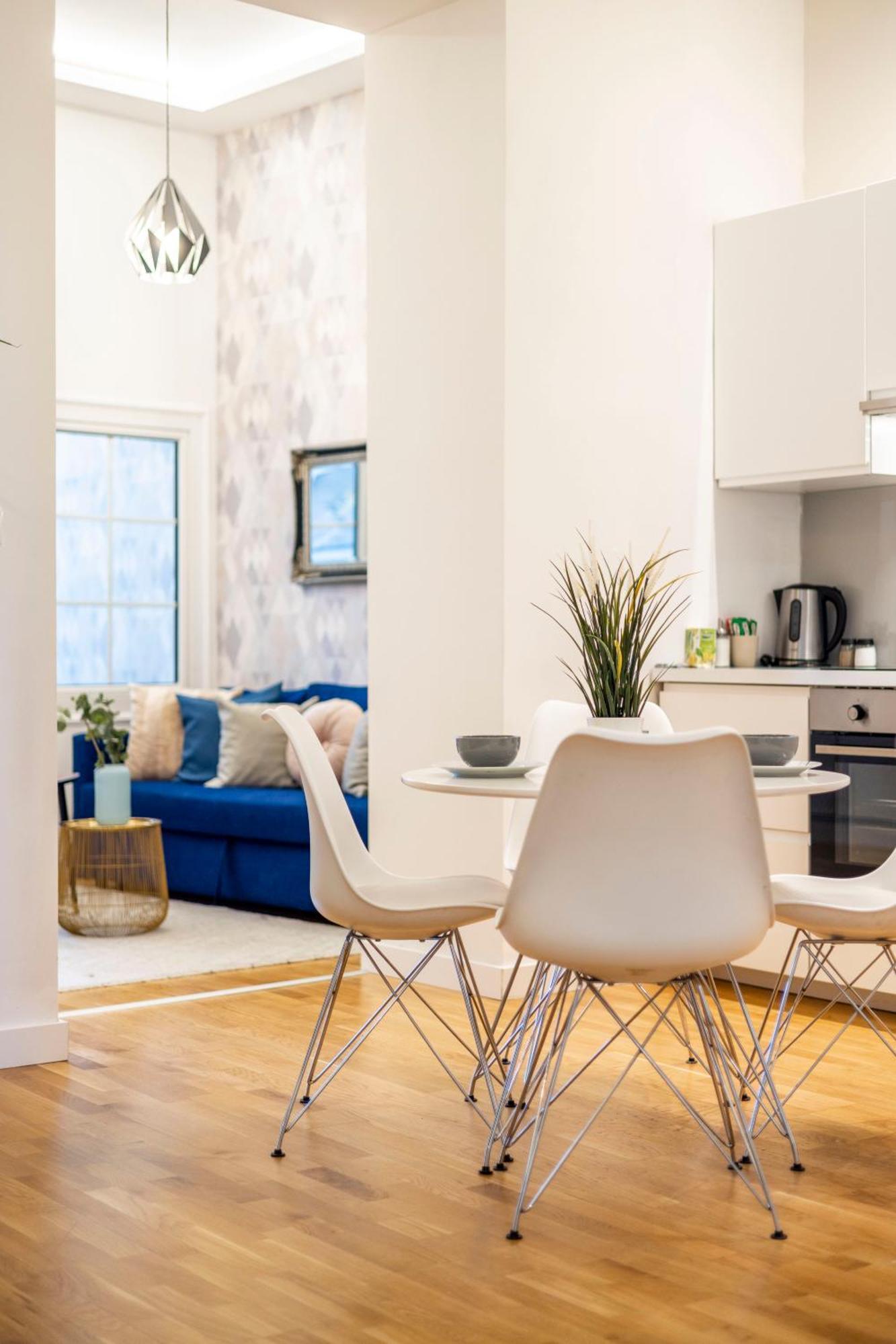 בודפשט Luxury Quentin Apartment 3 Bedrm, 2 Bathrm מראה חיצוני תמונה